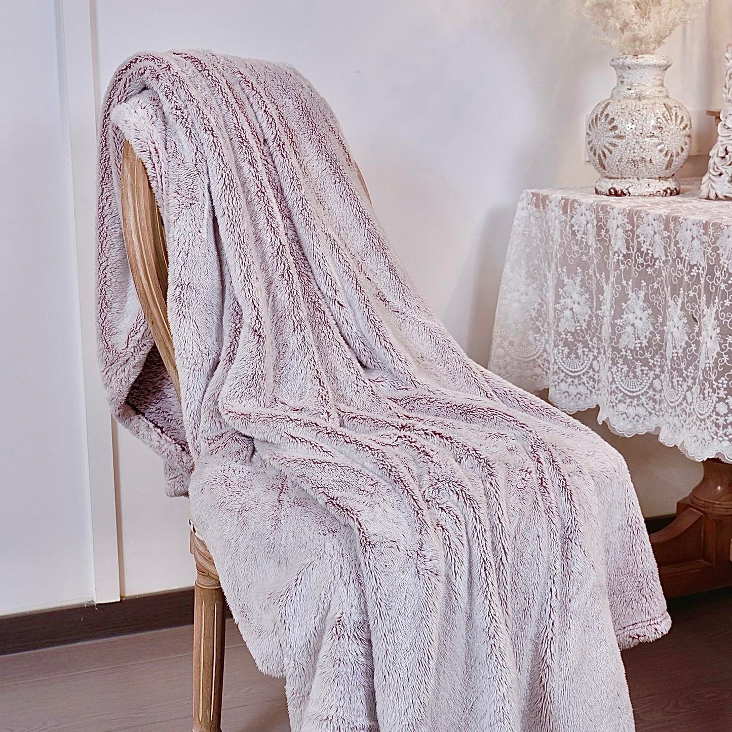 longmaya Plush Cozy Fleece Throw Blanket Brown 60x80 Soft Lightweight