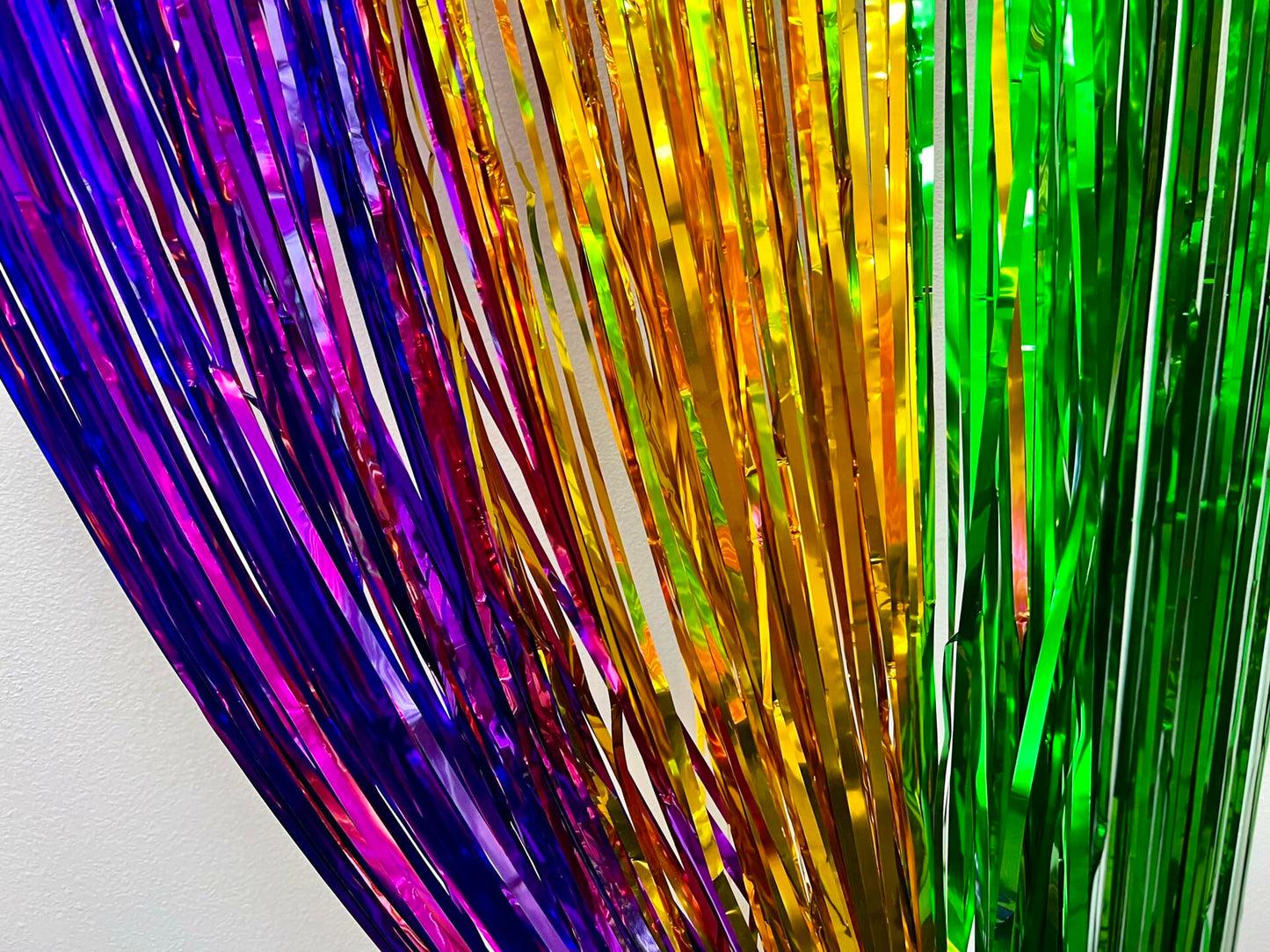 GiftExpress 2-Pack Mardi Gras Metallic Fringe Table Skirts Purple Foil Fringe