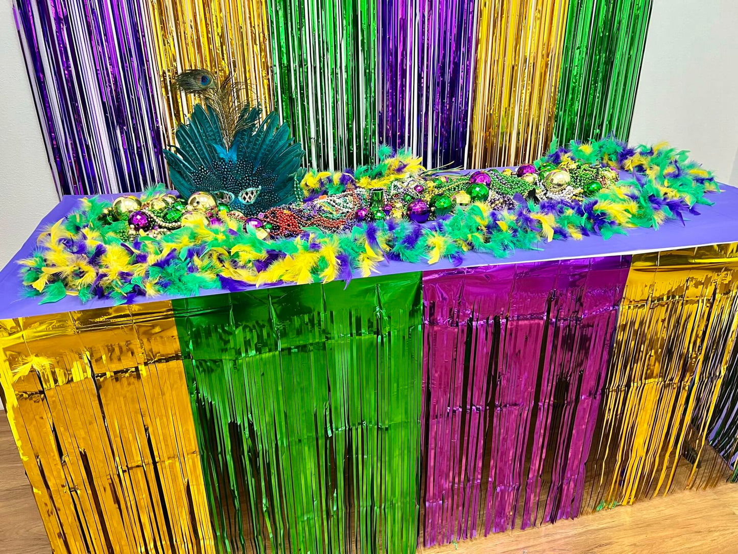 GiftExpress 2-Pack Mardi Gras Metallic Fringe Table Skirts Purple Foil Fringe