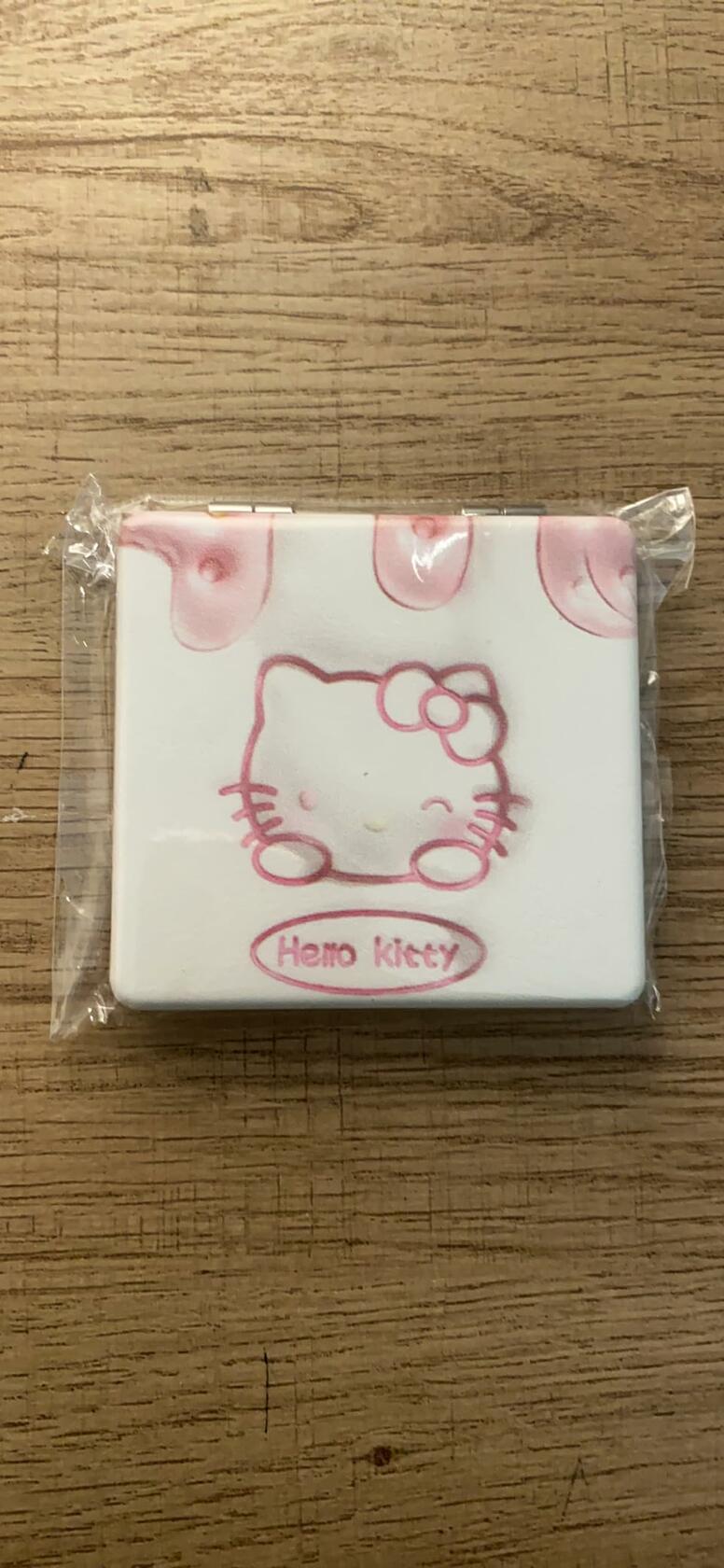 Sicpfuj Mini Compact PU Leather Travel Makeup Mirror Pink 2.7 Inch 1X/2X