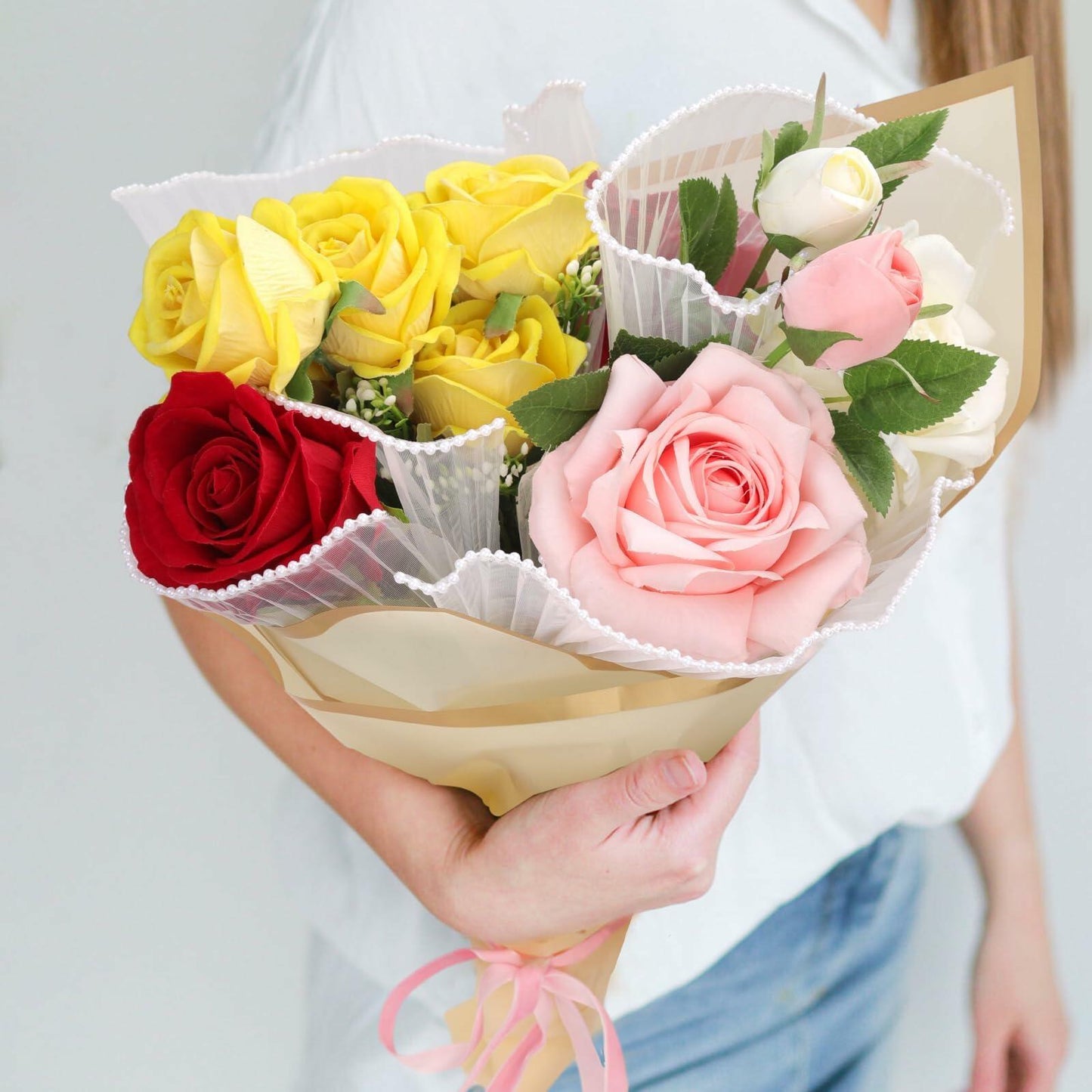 XIHIRCD 5 Yards Pearl Flower Wrapping Mesh Paper White Wavy Net Yarn