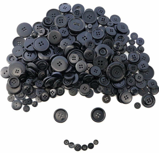 MEIYOUJU AM 600 Pcs Black Resin Round 4-Hole Sewing Buttons Mixed Sizes