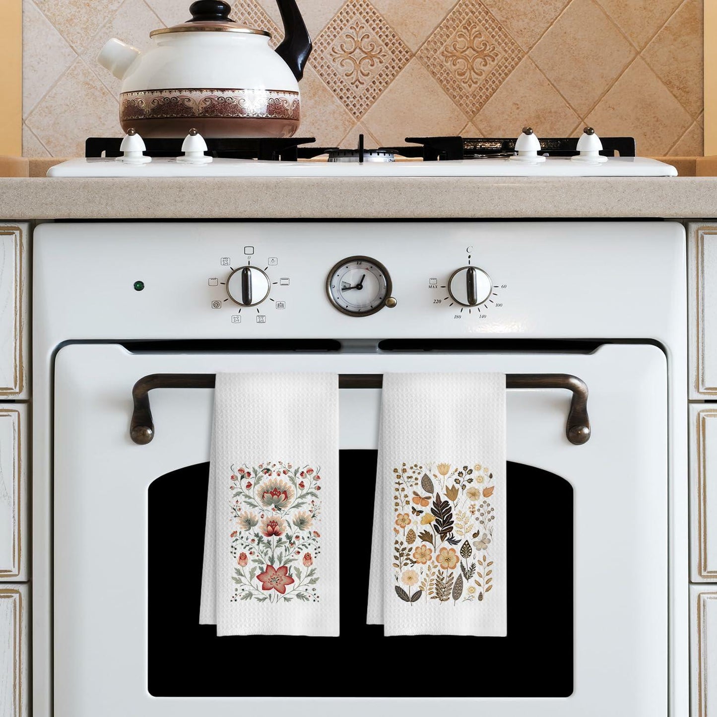 COWEB Pink Cheetah Decorative Hand Towels Set of 2 16x24 Inches