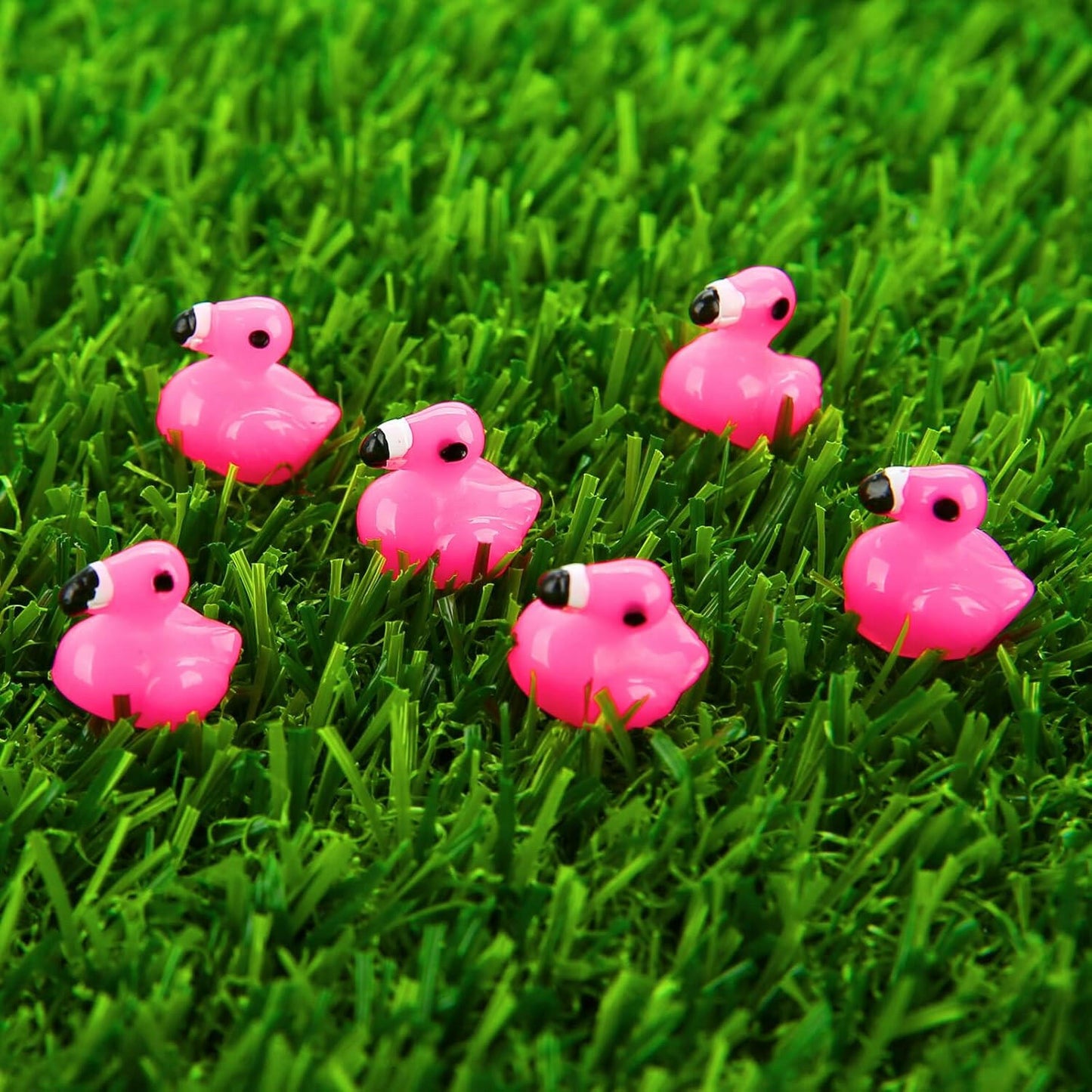 TOUCH TOP 100Pcs Mini Flamingo Resin Ducks Pink Figurine Tiny Animals Set