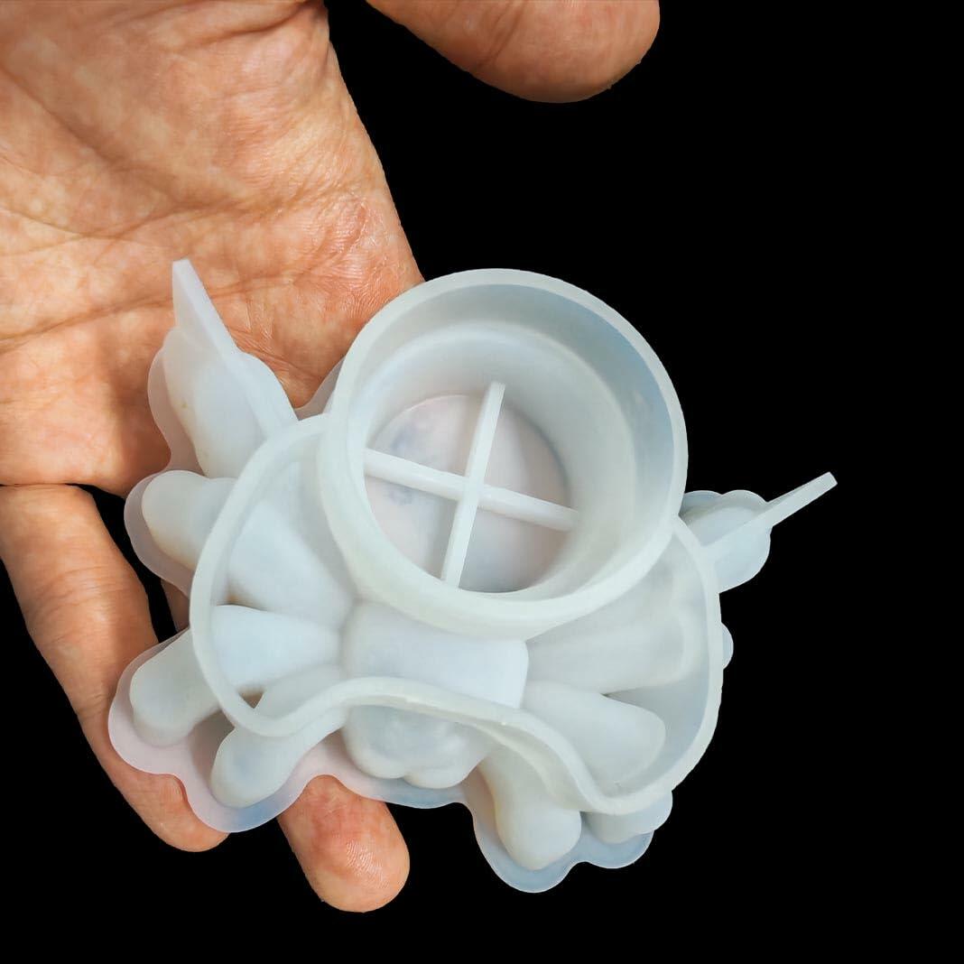 Fuehbur Spider Candle 3D Silicone Mold for Epoxy Resin DIY White