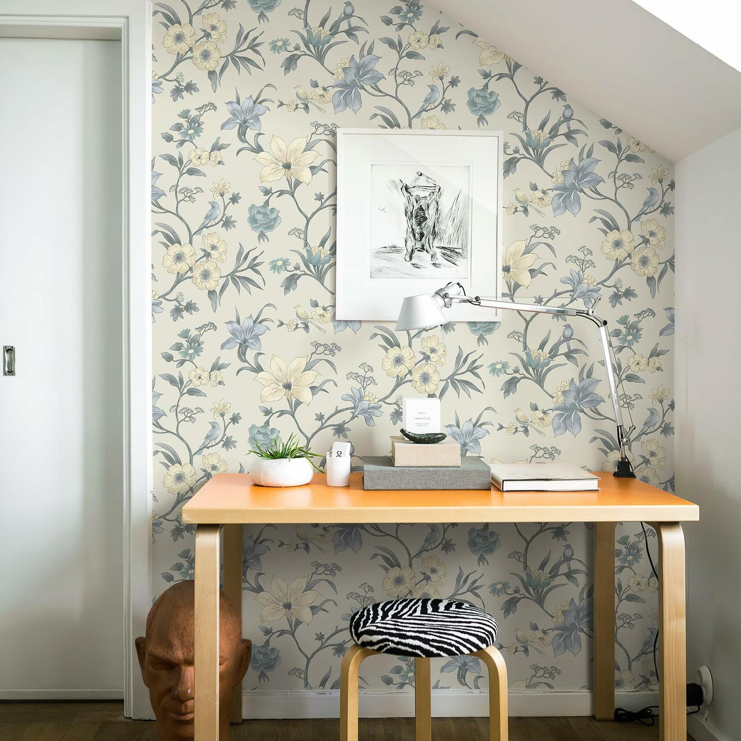 Hopepak Green Floral Peel and Stick Wallpaper 16.1x394 inch Vinyl Modern