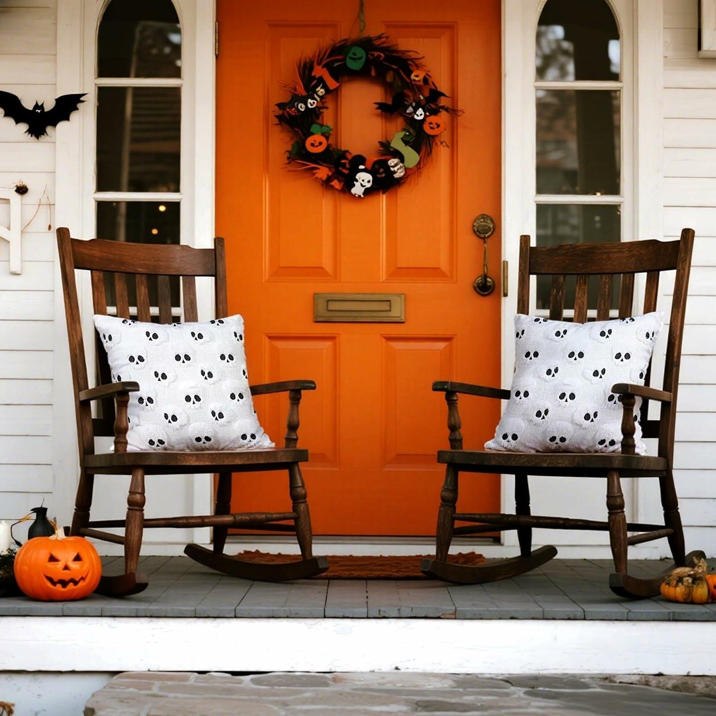 Yuubin Skull Halloween Throw Pillow Covers 18x18in Set of 2 Black Faux Fur