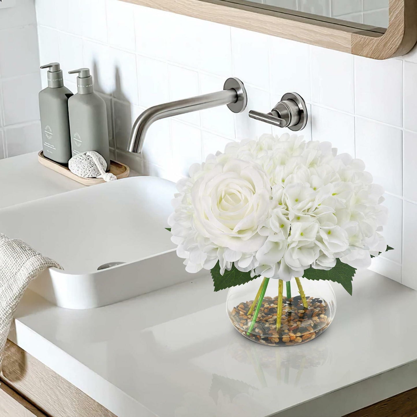 N&T NIETING Artificial White Hydrangea Flowers with Vase & Real Stone Decor