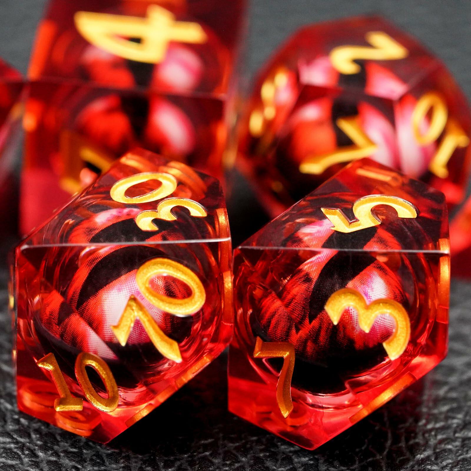 Maywin Dungeons & Dragons Liquid Core Dragon Eye Polyhedral Dice Set