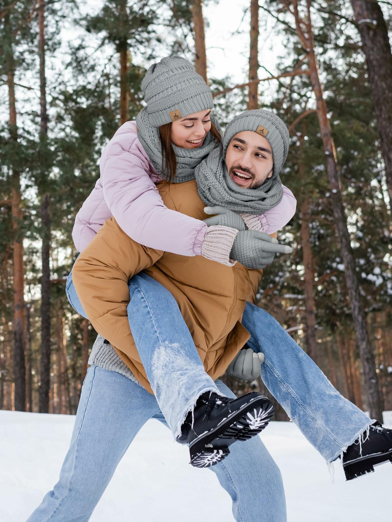 LOROME Winter Beanie Hat Scarf Gloves Set Light Gray Acrylic Size 5 1/8-7 7/8