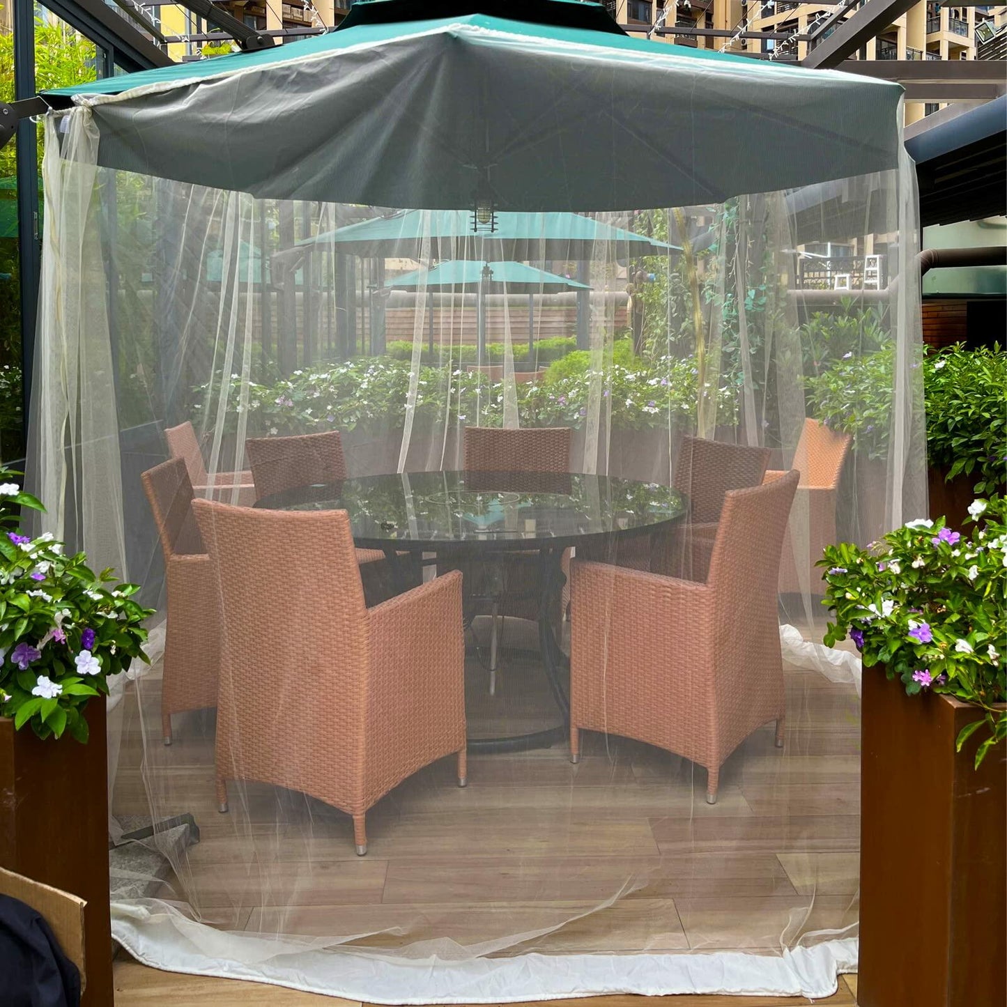 DINHAND 7.5-11ft Beige Patio Umbrella Mosquito Netting Double Zipper Door