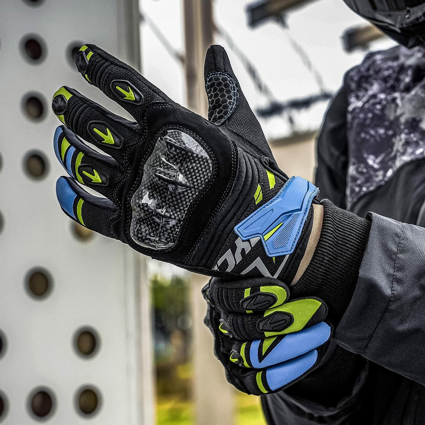 Scoyco Motorcycle Gloves Carbon Knuckle Touchscreen Black Size XL