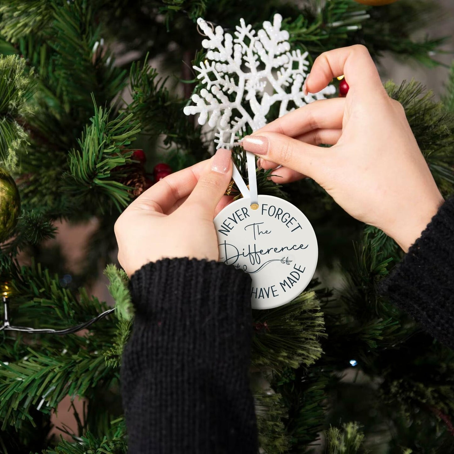 TinhCD Store Thank You Nurse Gift Ceramic Christmas Ornament Elegant