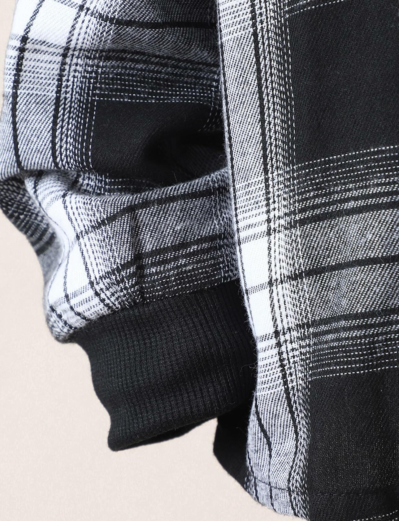 FERWANG Boys 2PC Plaid Hoodie & Jogger Set Black Size 5-6 Years