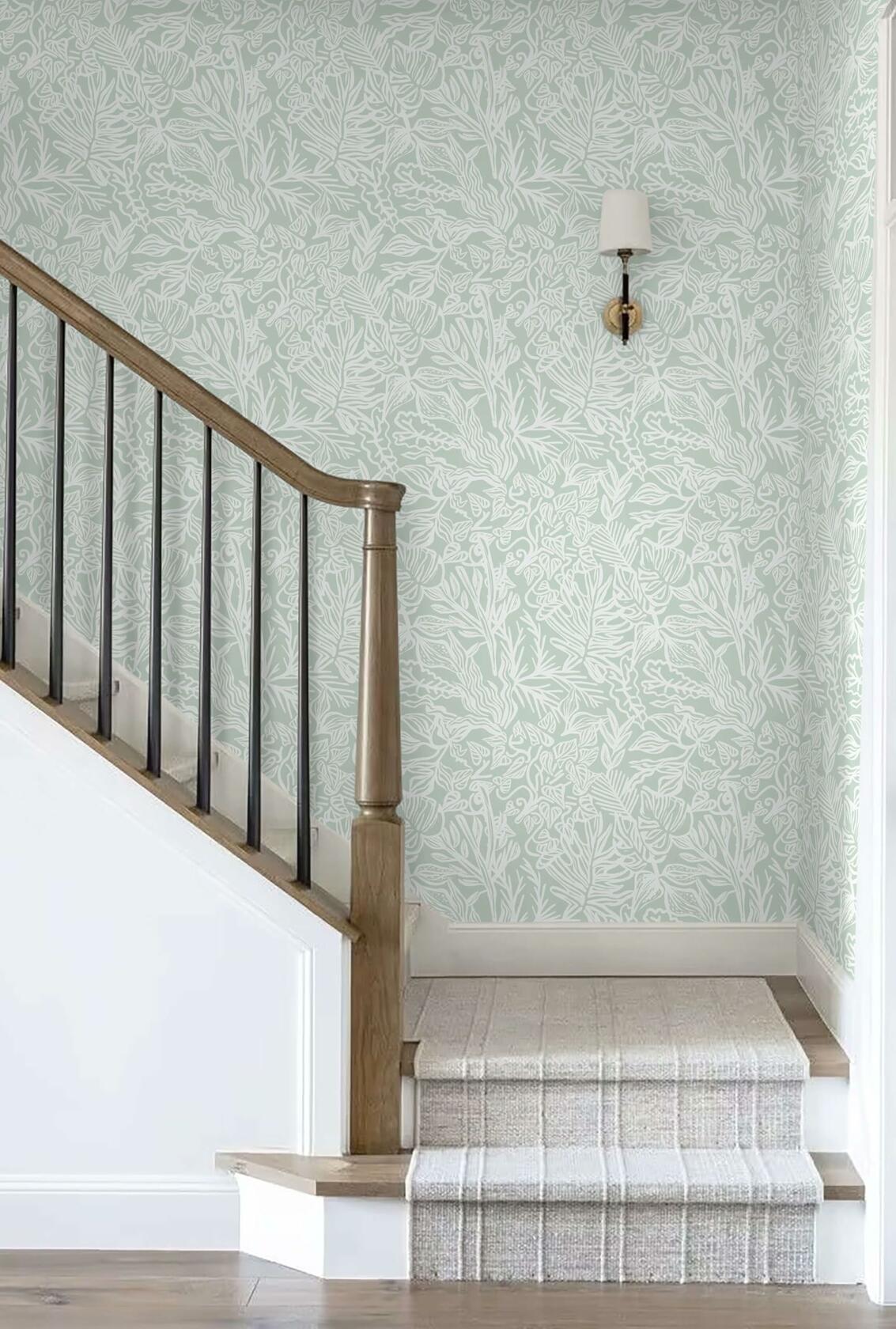 Fiula Peel and Stick Wallpaper Green White Leaf 17.3inx78.7in Removable Vinyl