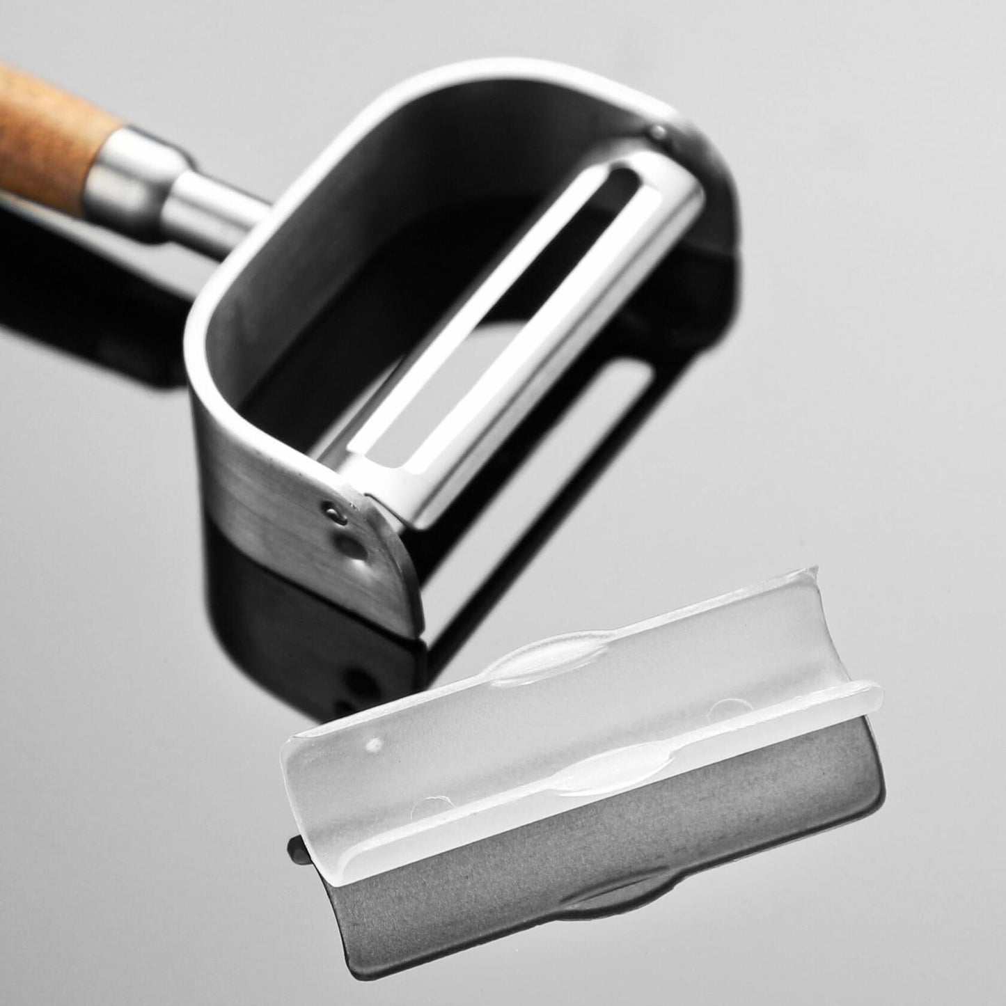 SmileBear Potato Peelers Walnut Wood Handle Stainless Steel Y & I Shaped Set 2