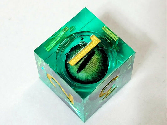 Maywin Dungeons & Dragons Liquid Core Dragon Eye Polyhedral Dice Set. Green
