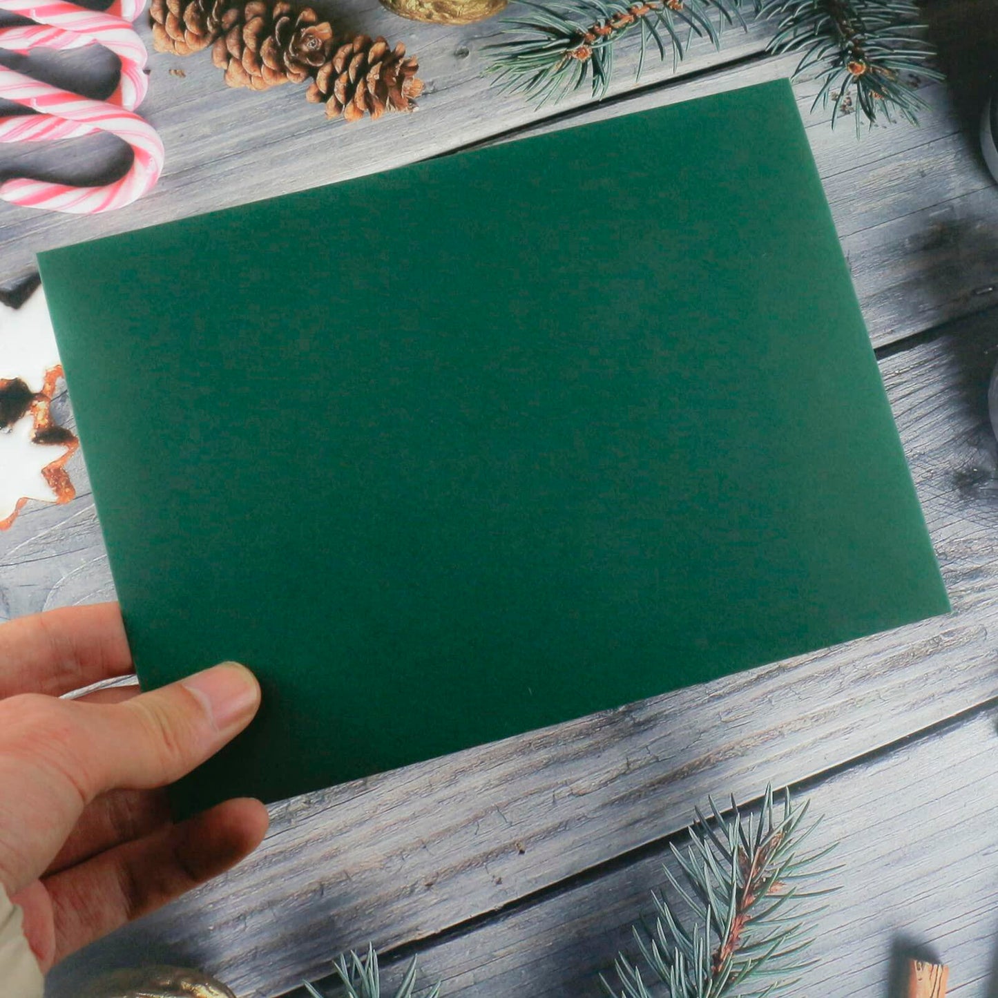 YINUOYOUJIA A7 Envelopes 5.25x7.25 Green 100 Pack V Flap for 5x7 Cards