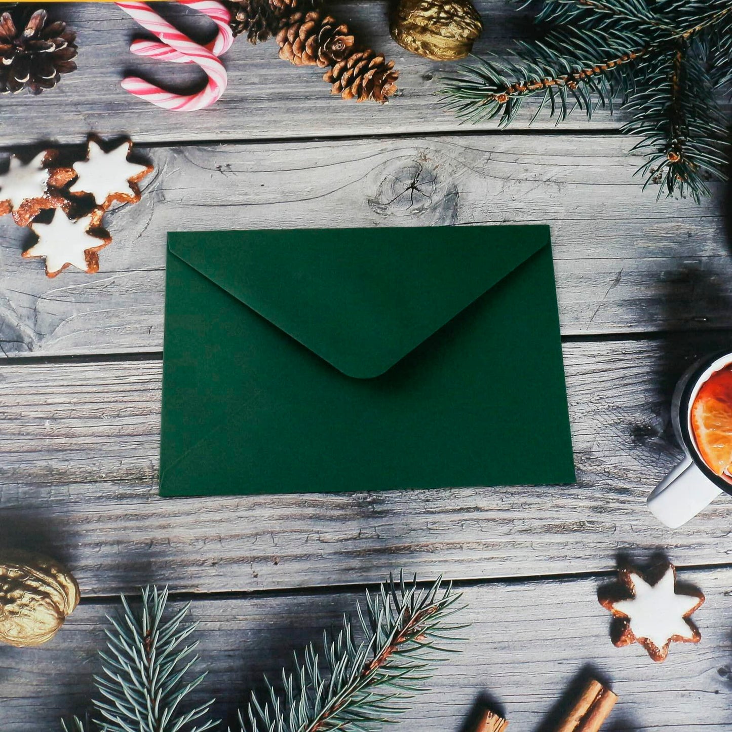 YINUOYOUJIA A7 Envelopes 5.25x7.25 Green 100 Pack V Flap for 5x7 Cards