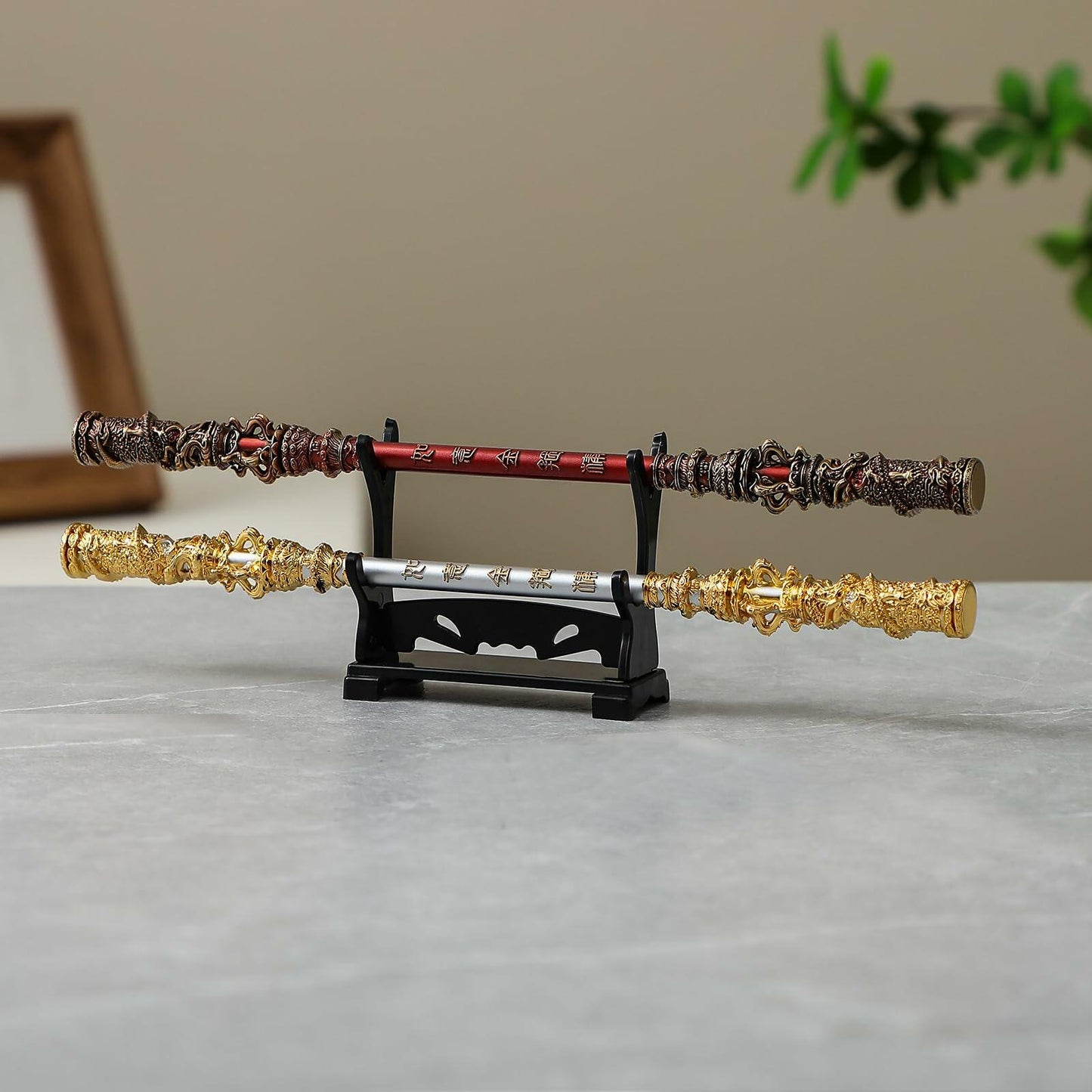 Santiccipa 2pcs Monkey King Staff Golden Cudgel Home Decor Small