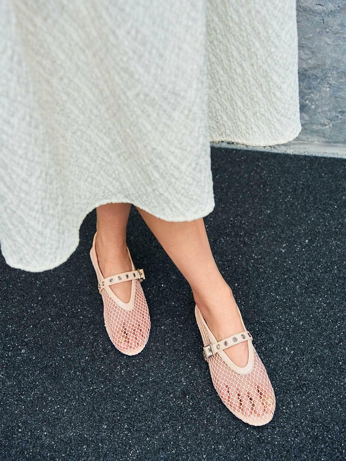 Coutgo Womens Mesh Ballet Flats Mary Jane Fishnet Ballerina Buckle Nude OPEN BOX