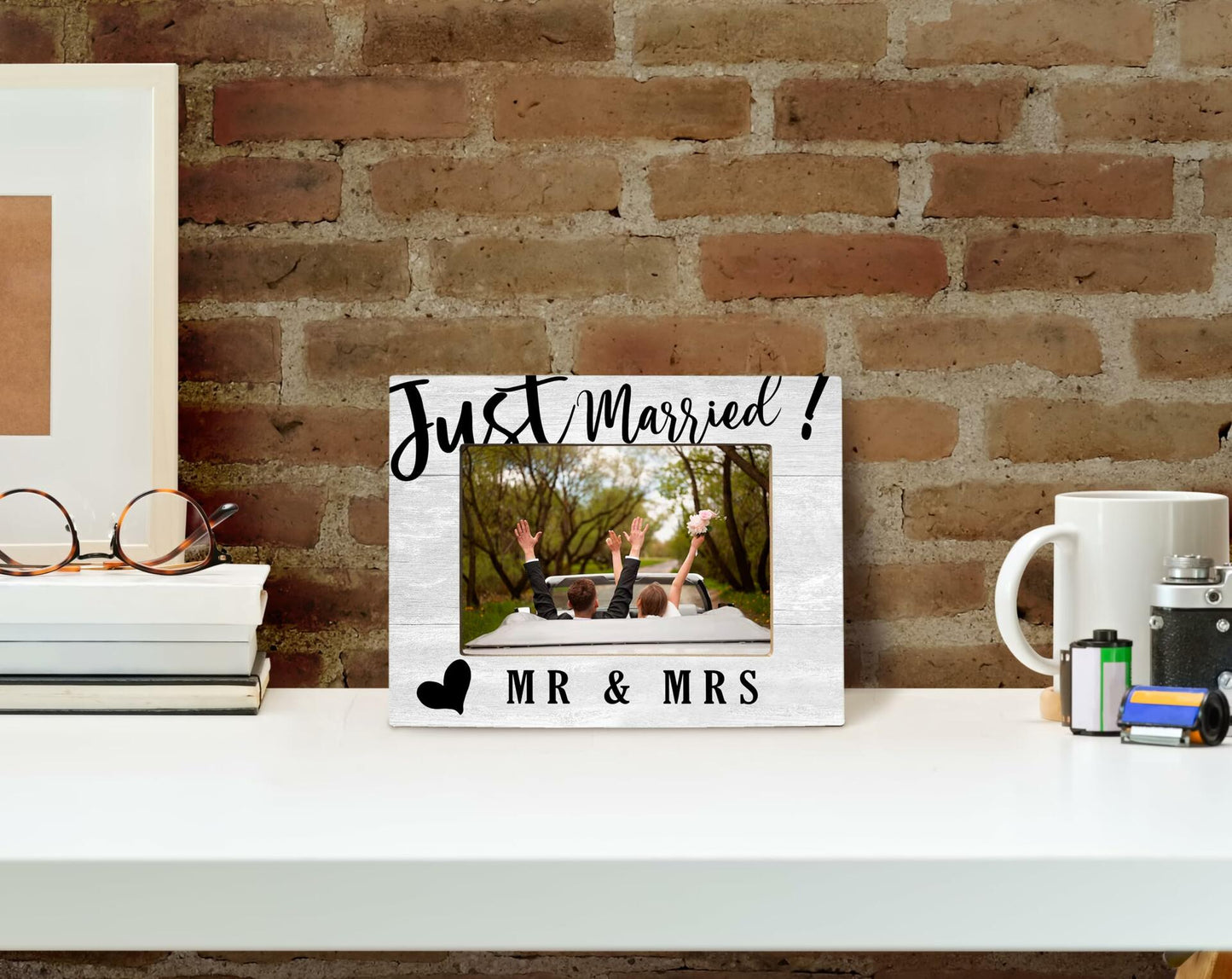 XDFVL Just Married Wedding Photo Frame Black 8x10 Horizontal