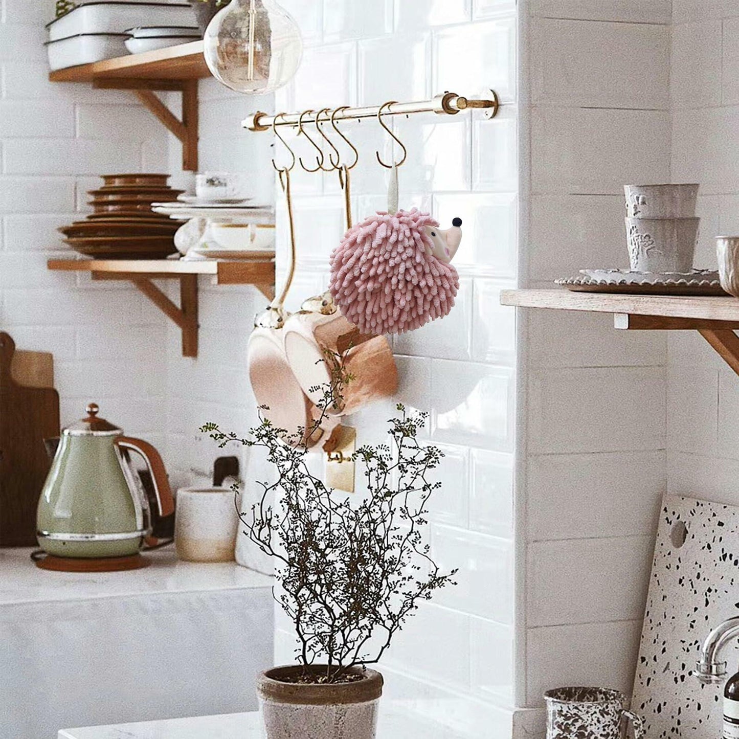 Xinadvrisfy 2-Pack Fuzzy Ball Hand Towels Super Soft Quick Dry Hedgehog