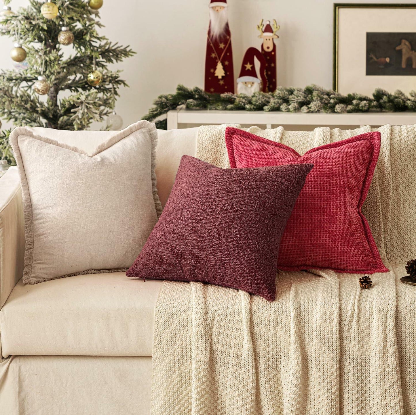 Woaboy 2-Pack Red Decorative Pillow Covers 18x18in Chenille Throw Pillows