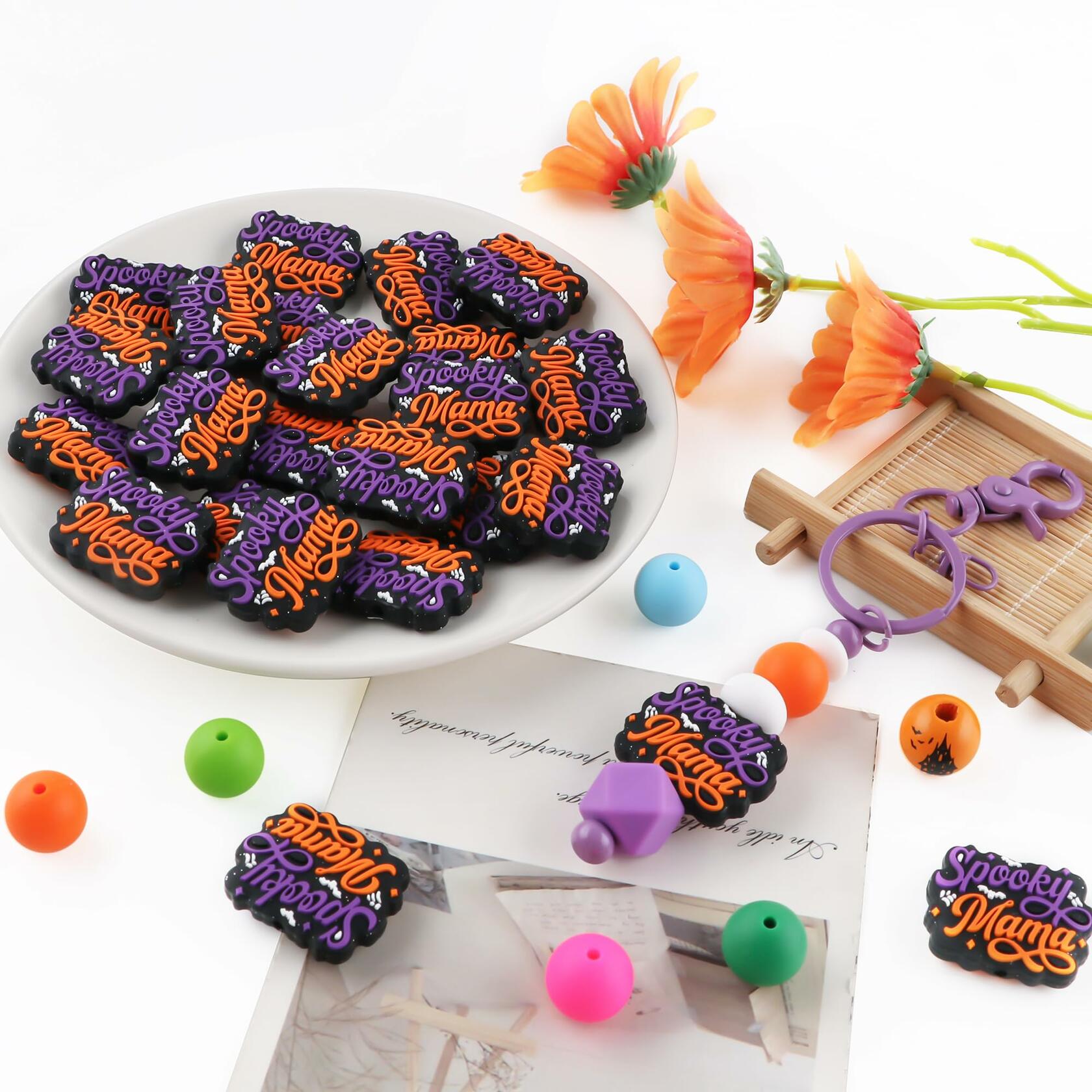 Lovyomi 12PCS Halloween Silicone Focal Beads Ghost DIY Pens Keychain Craft