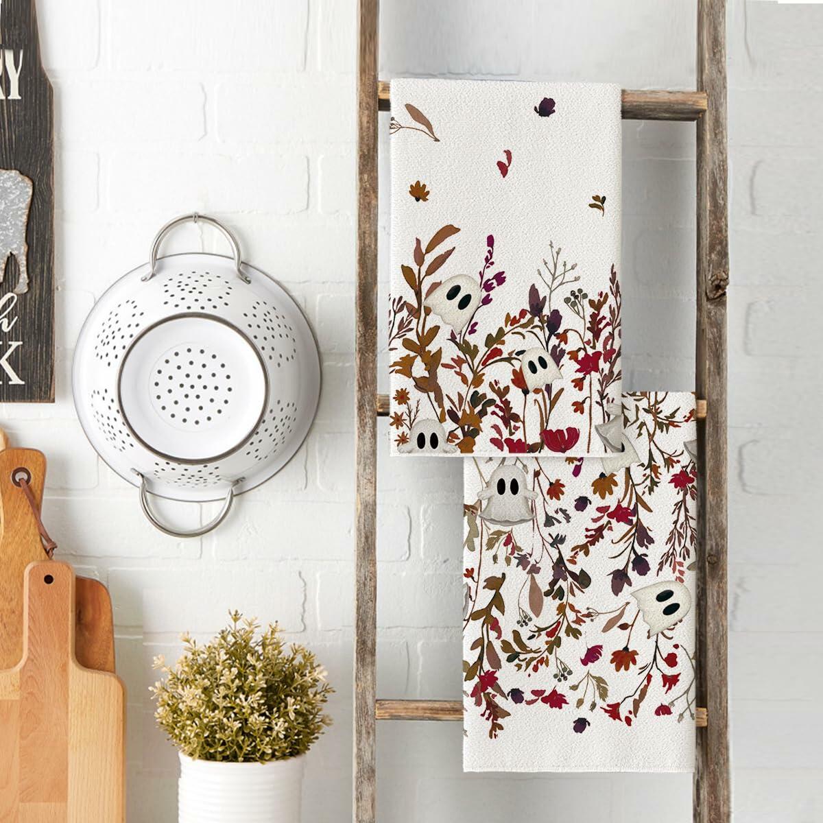 Artoid Mode Ghost Wildflower Halloween Kitchen Towels 18x26 Inch Set of 2 Beige