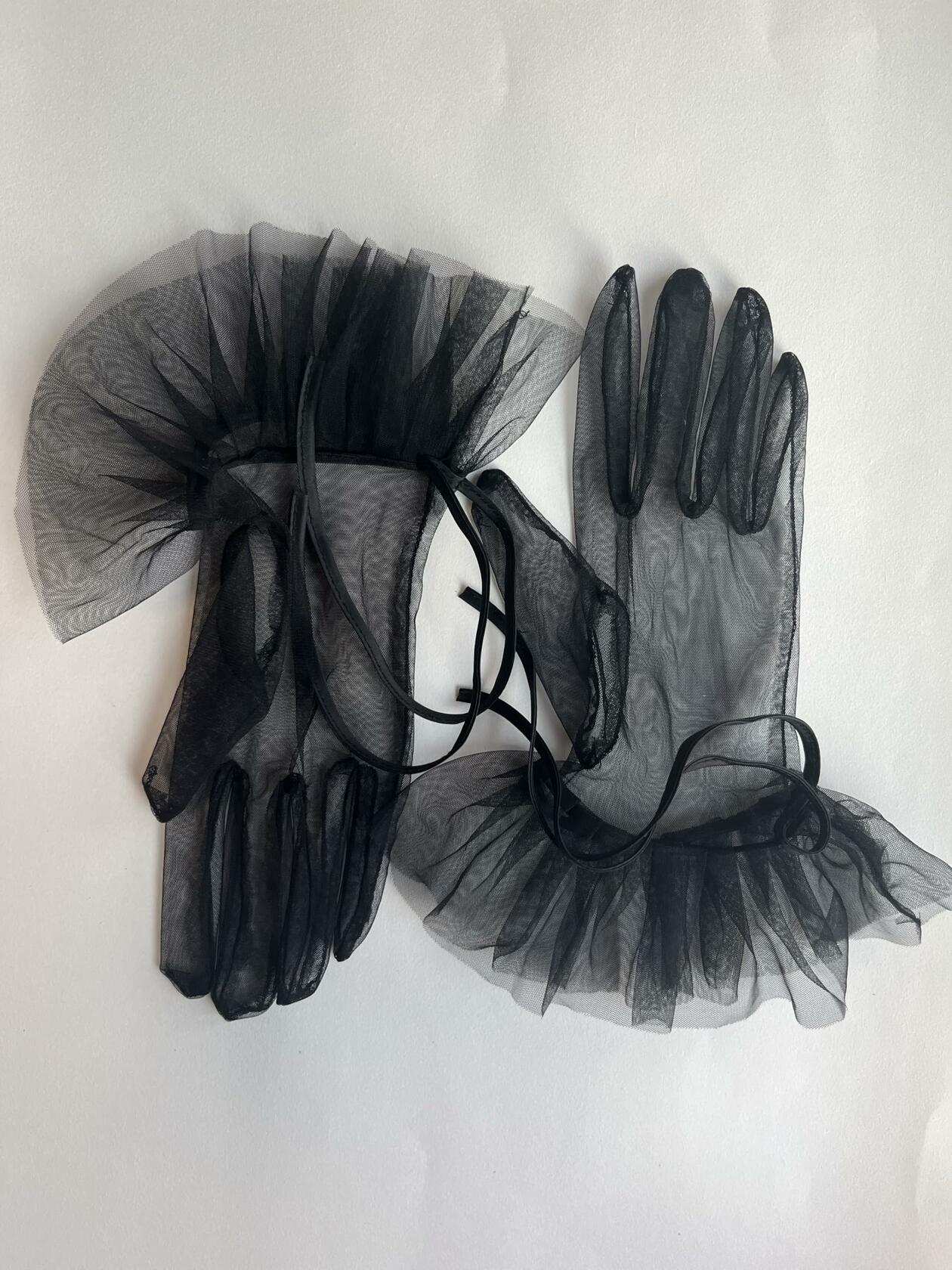 Women’s Ruffled Bow Mesh Wrist Gloves Tea Party Wedding Black