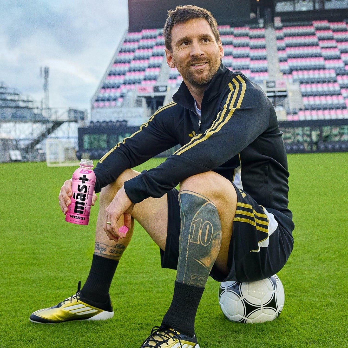 Más+ by Messi Sports Drink Miami Punch 16.9oz 12-Pack Vitamins Electrolytes