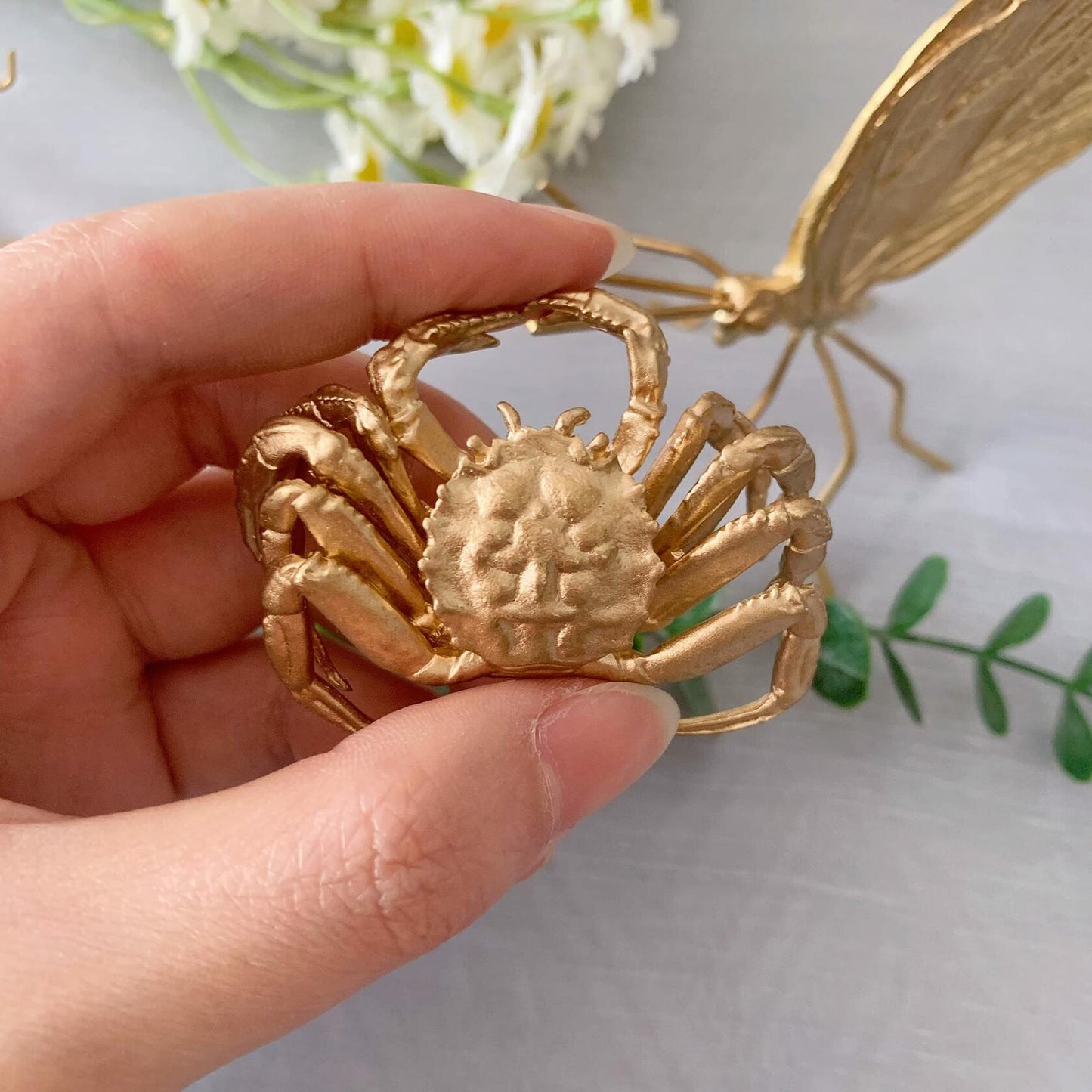 Tricune Gold Crab Sculpture Solid Metal Mini Figurine Home Office Garden Decor