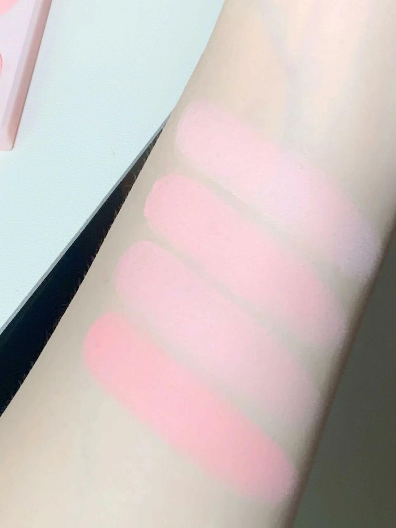 GUANTIAN 16-Color Naked Pink Eyeshadow Palette Blendable Long-Lasting Waterproof