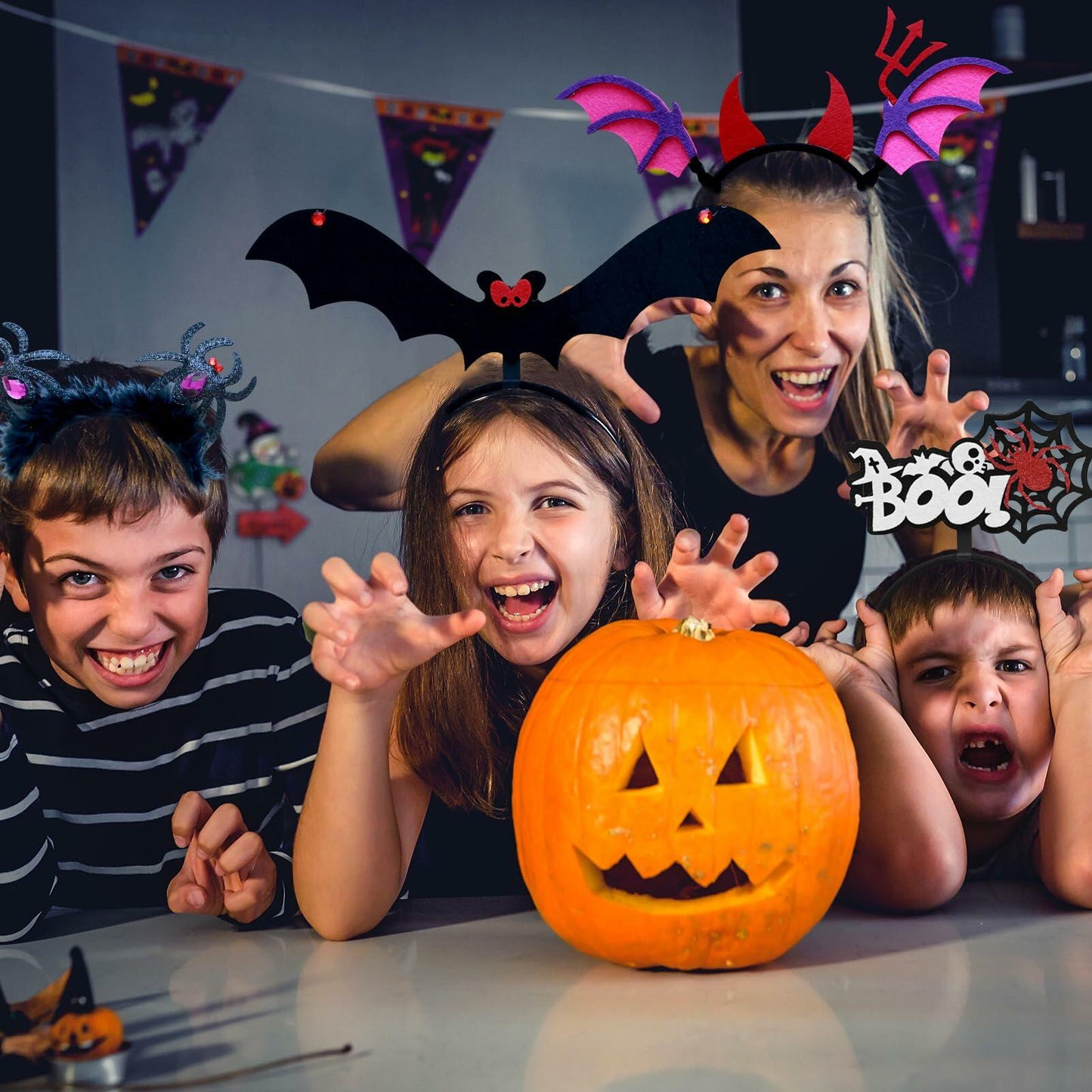 Qiexuxing Halloween Spider Headband 2-Pack Black Felt Fabric One Size