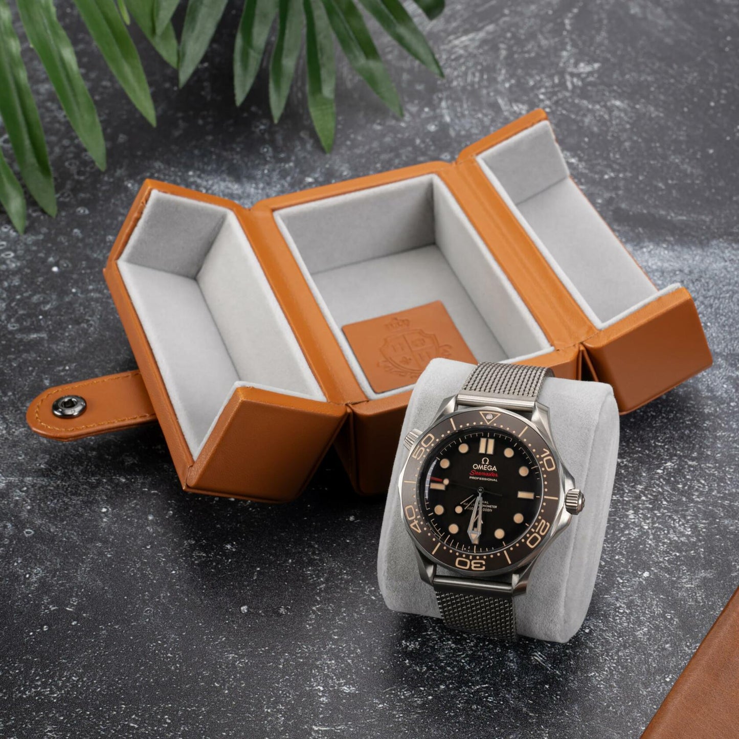 HOUSEOFHIGGINS Travel Watch Case Vegan Leather Fits Up to 42mm Watches