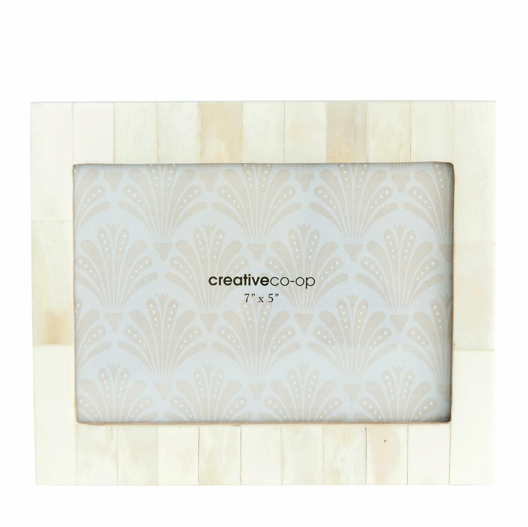 Creative Co-Op White Resin Photo Frame Beige Accents Holds 5x7 Photo
