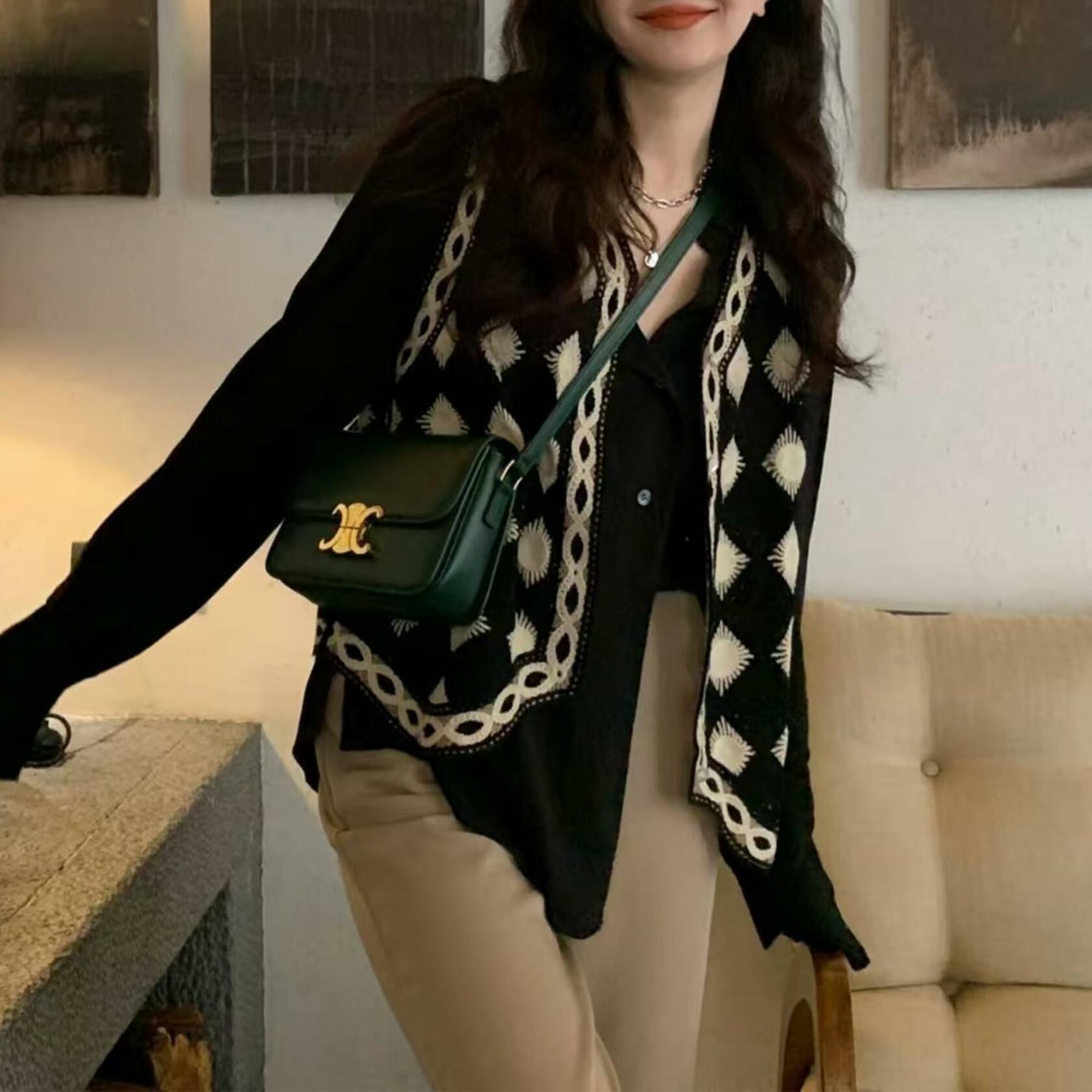 Mluiov Women's Crochet Button Up Sweater Vest Checkered Knit Black