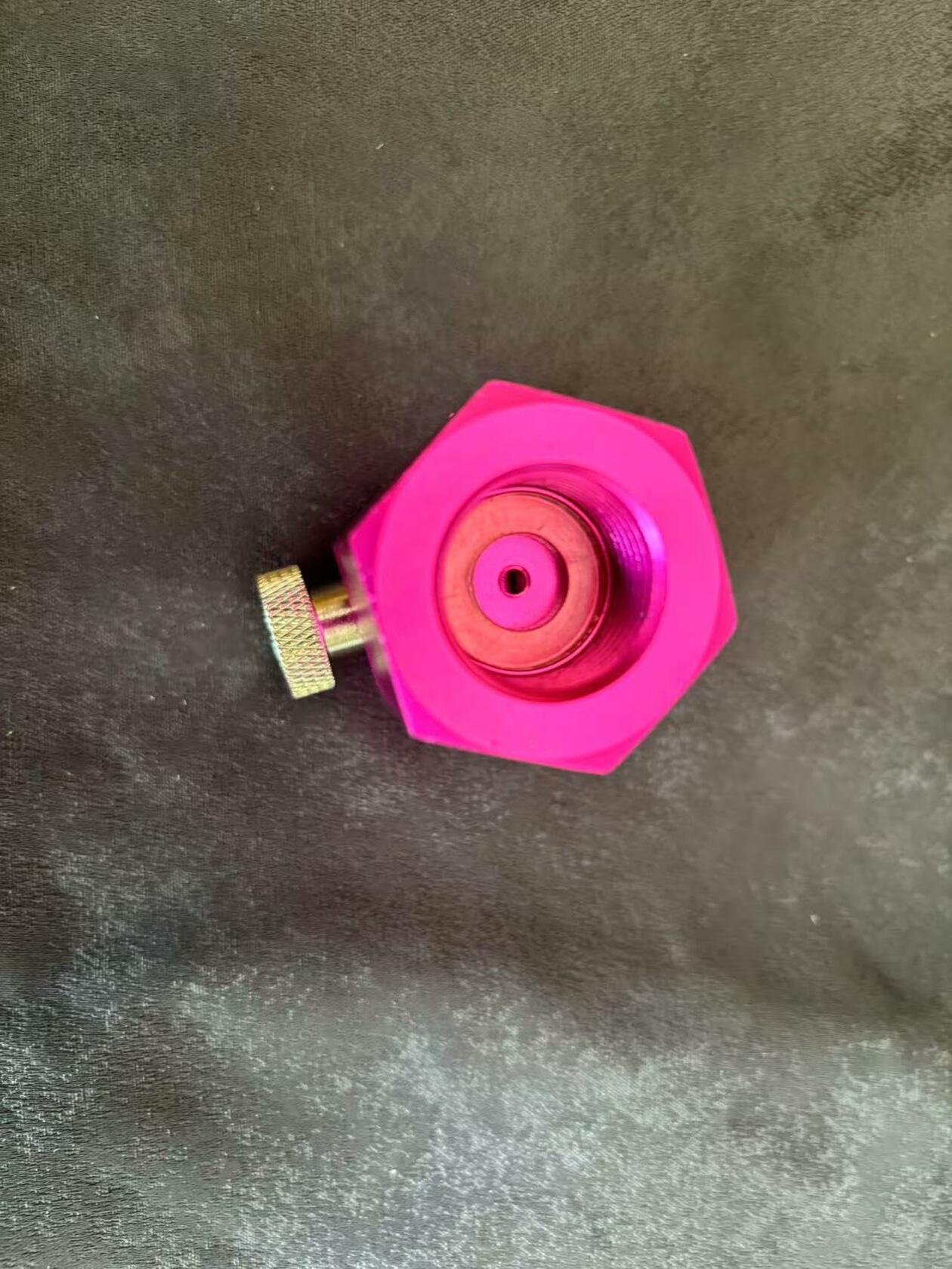 Semfeil Brew Soda CO2 Bottle Refill Adapter CGA320 Pink 0.6L Canister