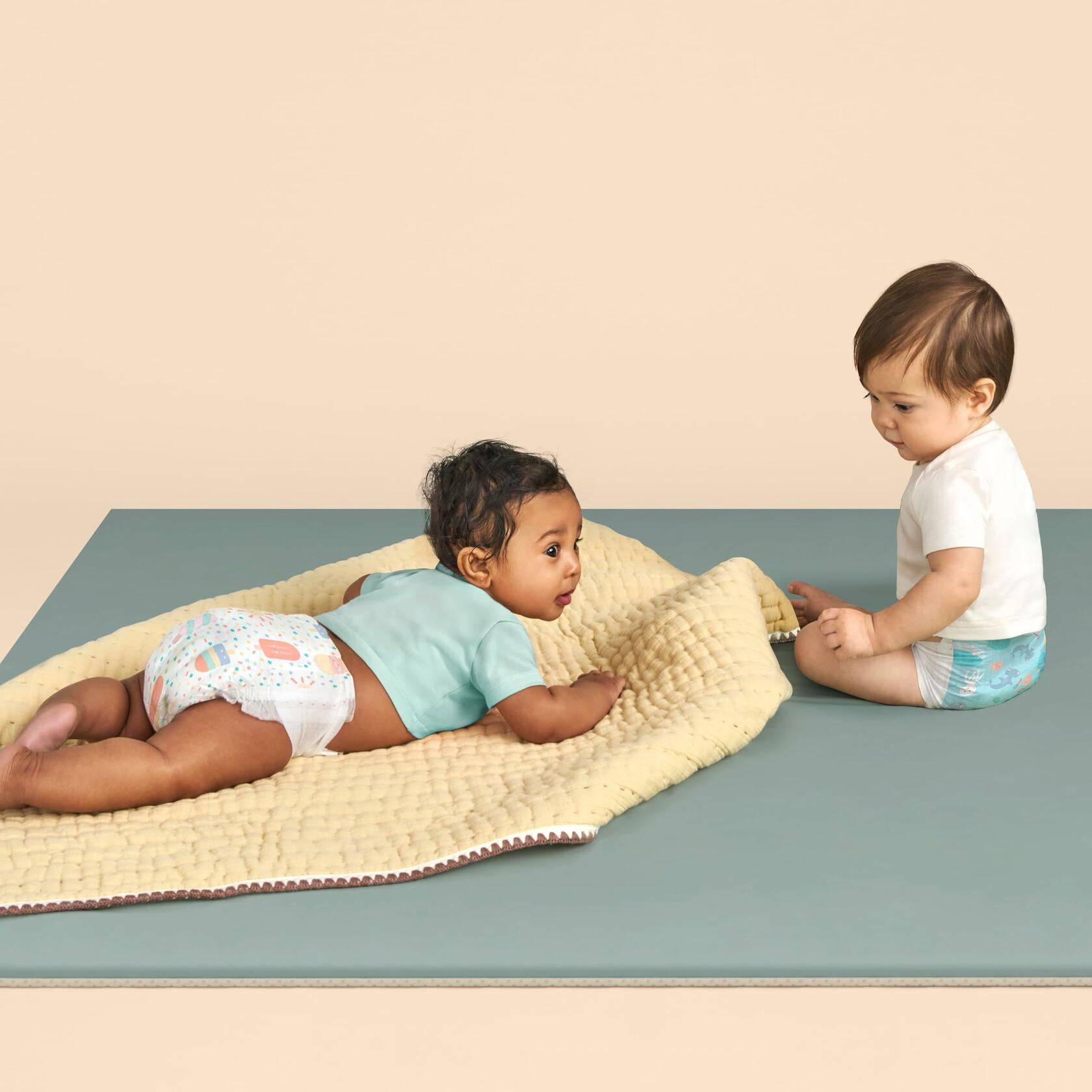 Honest Company Comfort Dry Diapers Ocean Bottoms Chilly Cheeks 78 Count Size 1