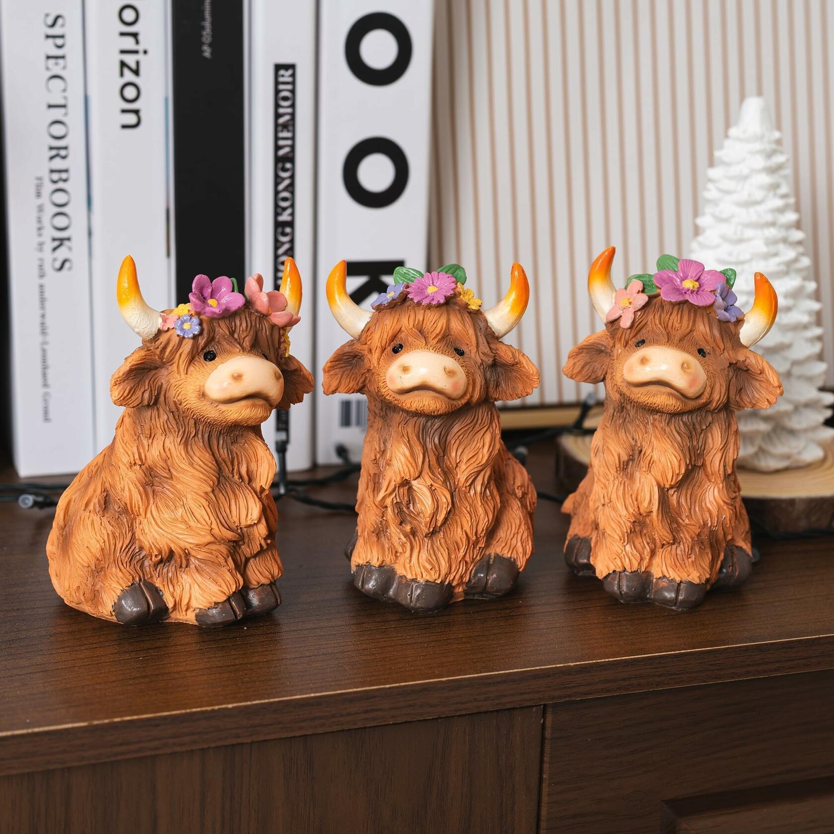 NEROSUN Highland Cow Figurines Set of 3 Brown Resin Scottish Decor