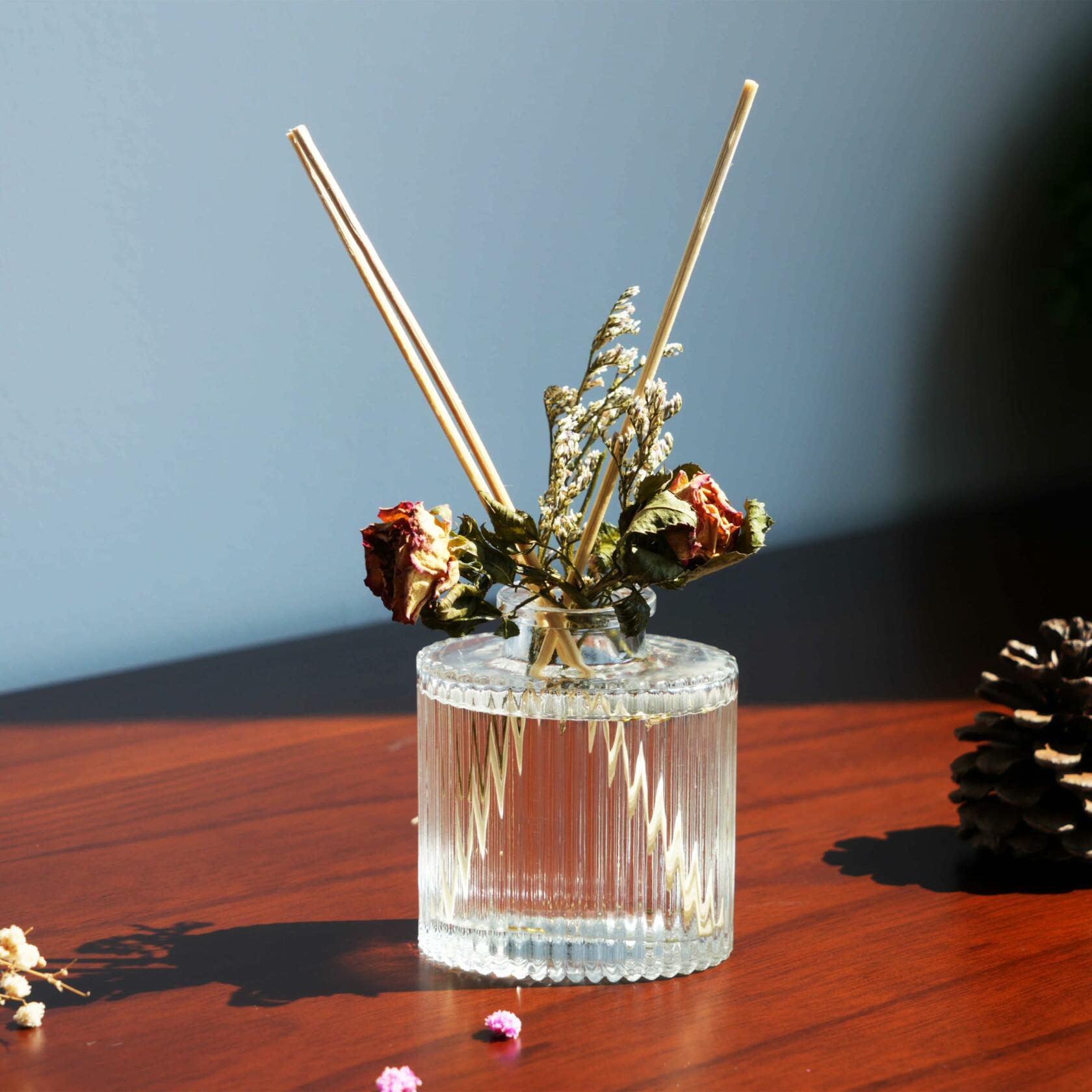 UCC Reed Diffuser Set 3.38oz Pure Orange Scented Glass Home Fragrance