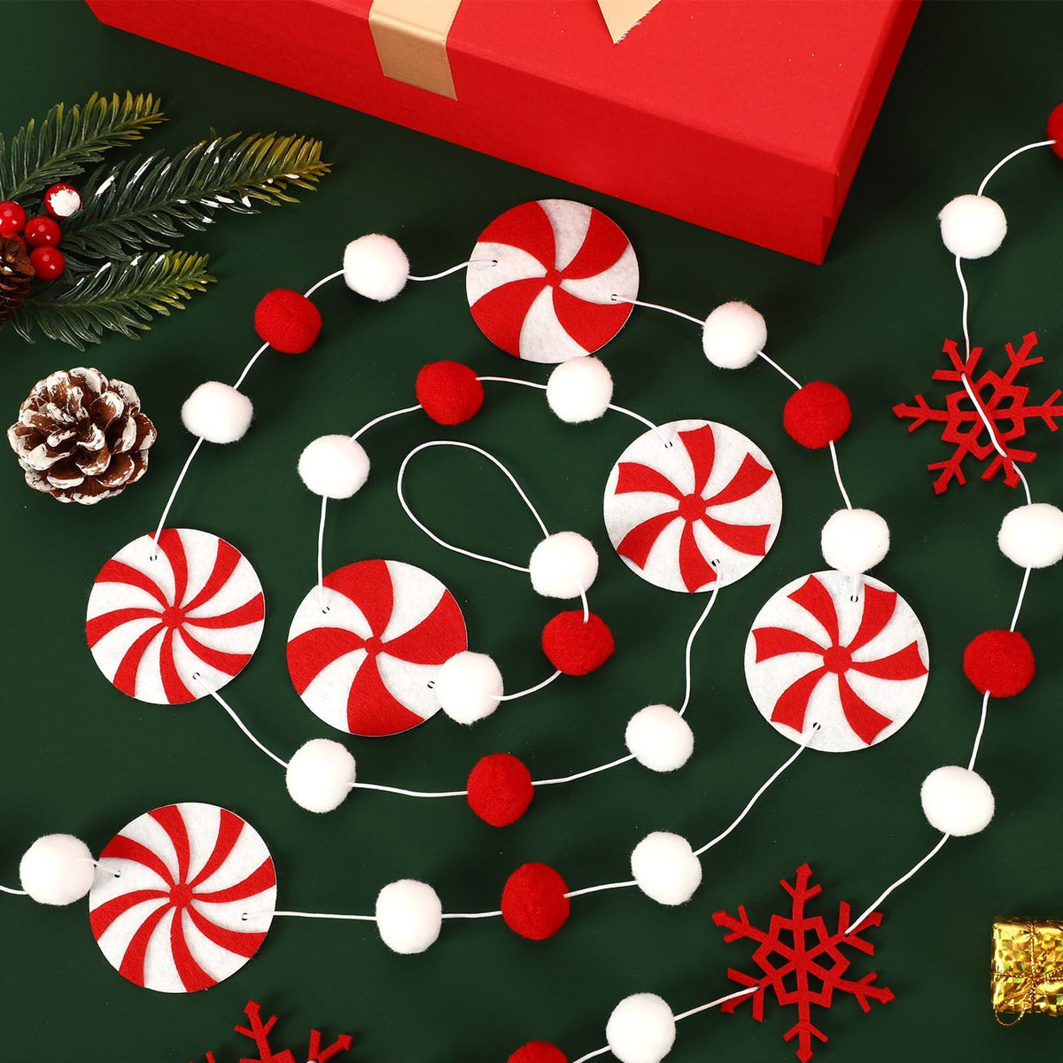 Jansun 4-Pack Christmas Felt Peppermint Snowflake Garland 32.8 ft